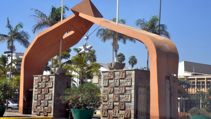 Parliament Buildings, Nairobi, Kenya entrance 15April2010 (file photo)