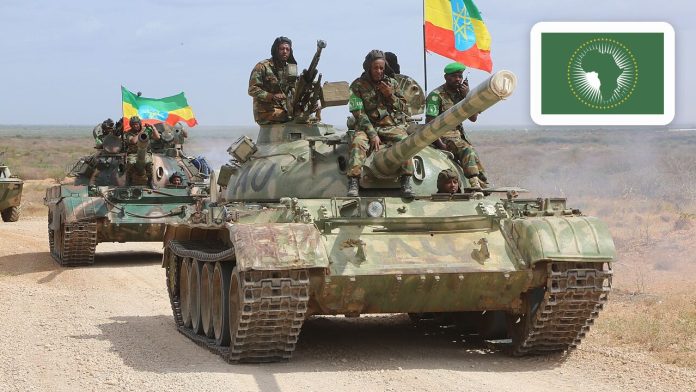 Ethiopian army tanks flying the Ethiopian flag on patrol in Somalia